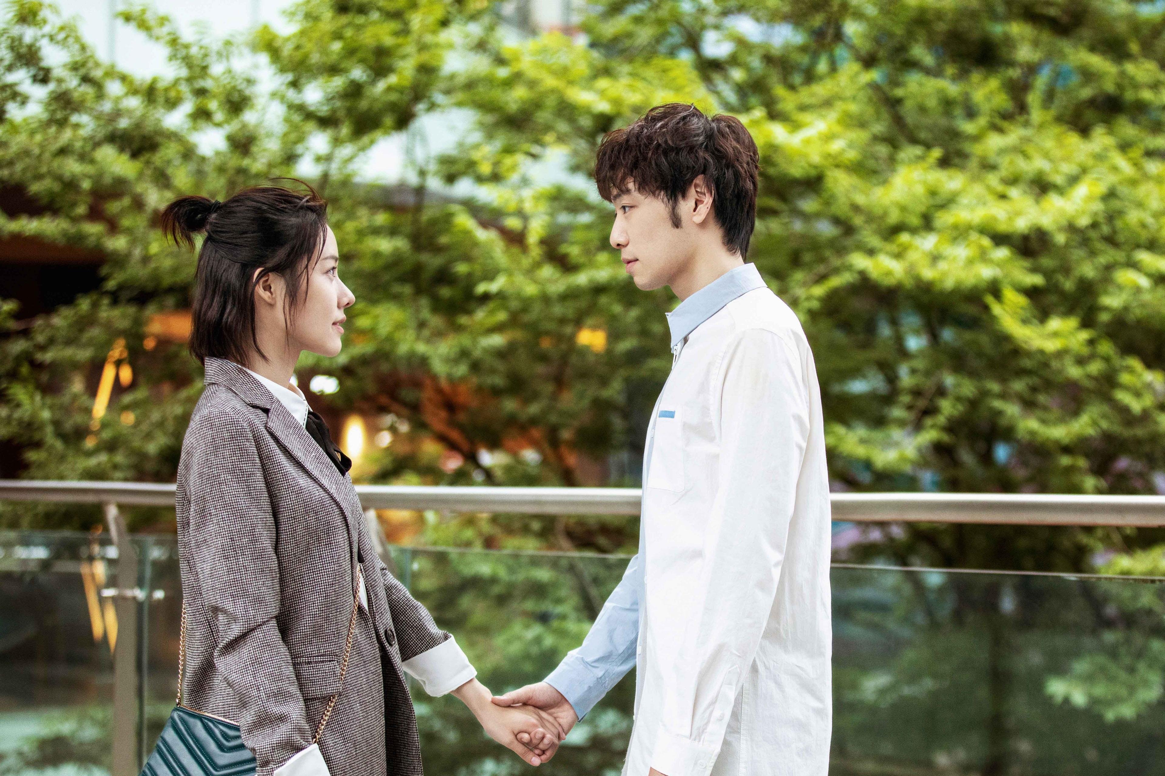 开云全站-“德甲战火升级：豪门在关键战中奋力拼搏”，德甲德甲